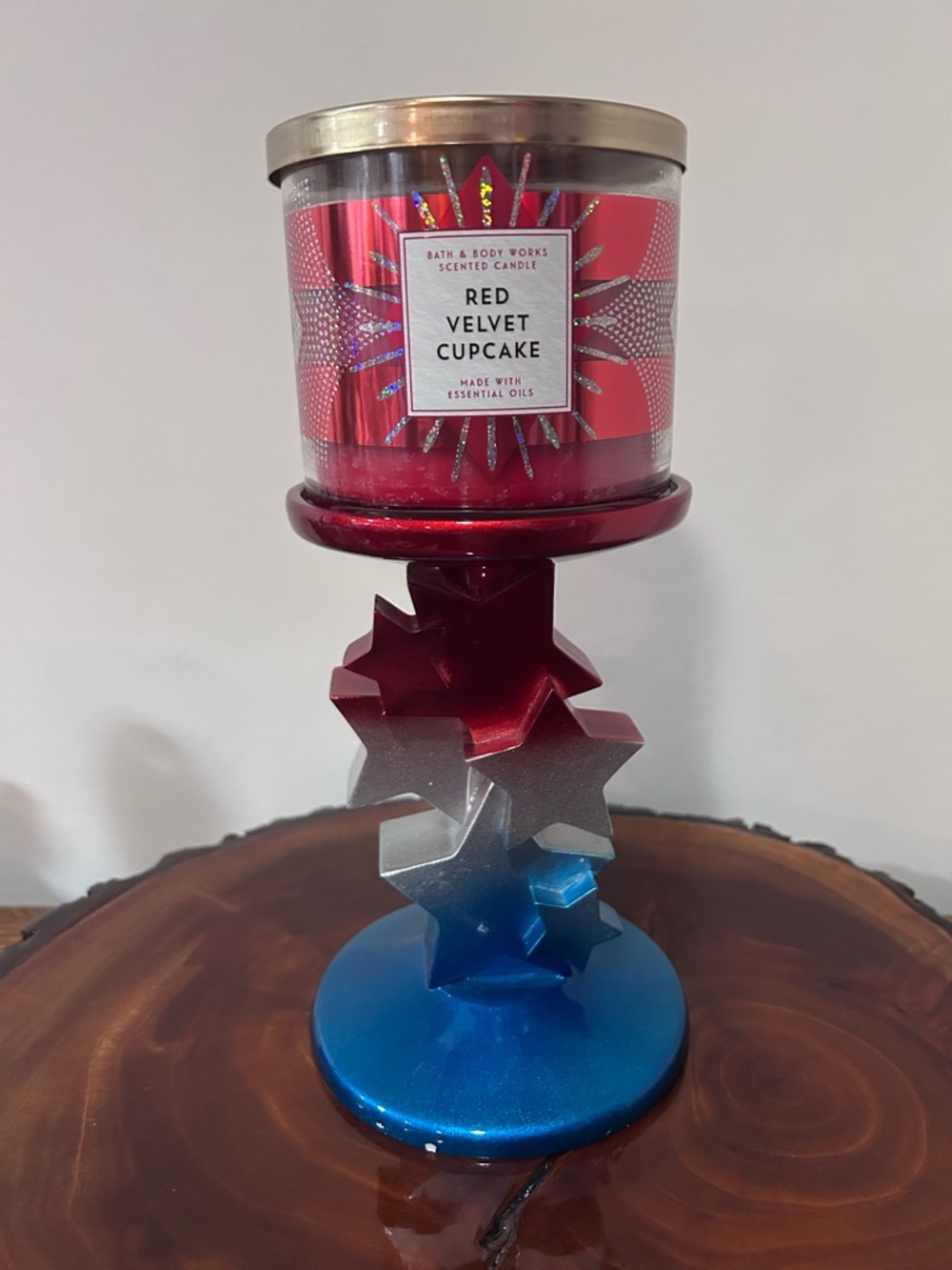 Bath & Body Works Red Glitter Star Candle Holder with Blue Base - Picture 2 of 11